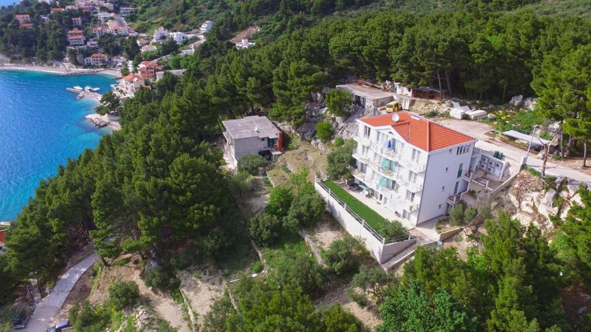 Villa Issea Brela Eksteriør billede